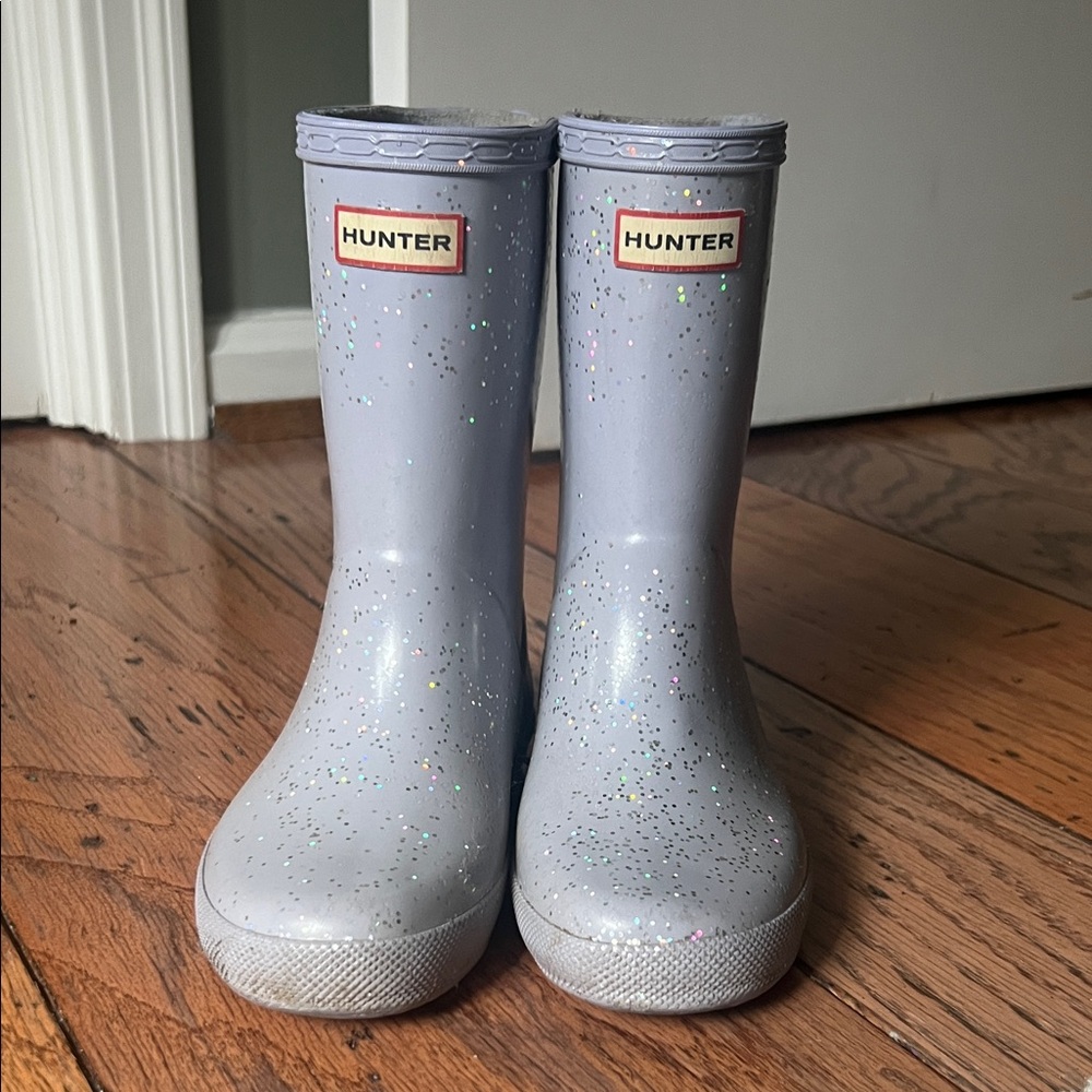 Hunter Kids Sparkle Rain Boots - purple with sparkles